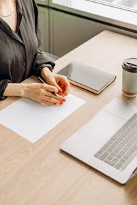 Powerful Techniques to Stay Focused in a Distracted World