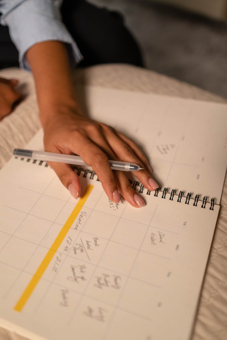 A split-screen image showing a calendar with blocks and a traditional to-do list side by side.