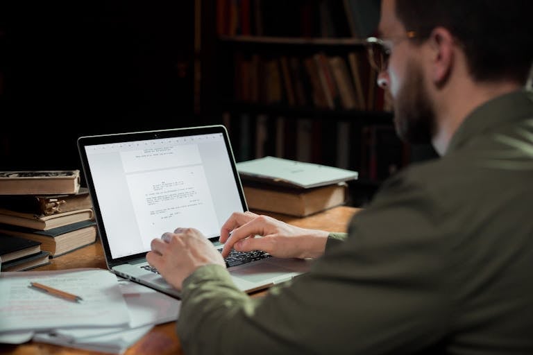 A digital dashboard with notes, folders, and tags representing a knowledge system